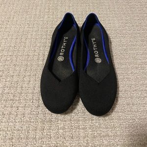 Black Rothy’s washable shoes size 9